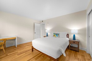 3 Schlafzimmer, Schreibtisch, Bügeleisen/Bügelbrett, kostenloses WLAN