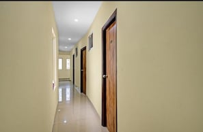 Exterior - SAPPHIRE GUEST HOUSE (Kolkata)