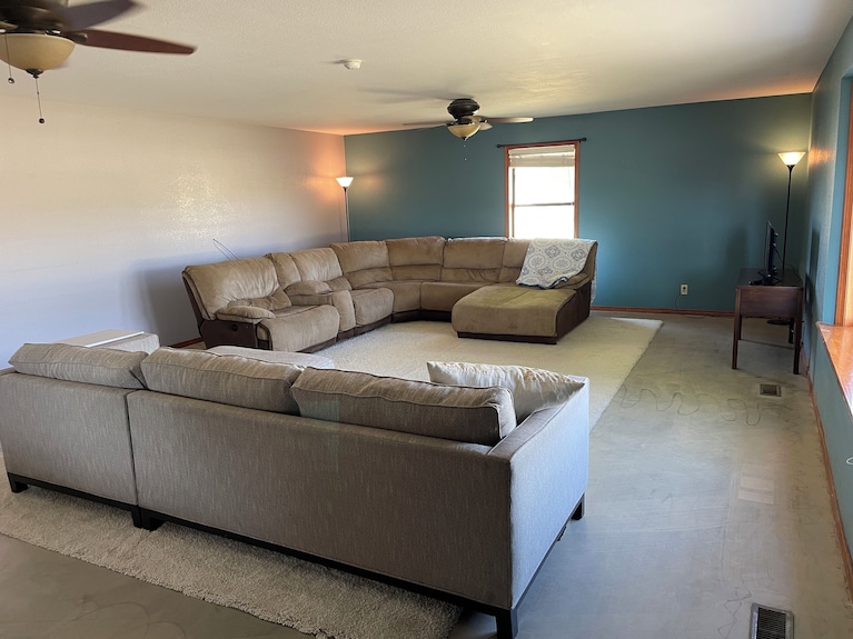 Iv Rozes Ranch Charming 3-bedroom Country House With Ac And Wifi In Longdale. - Canton Lake, OK