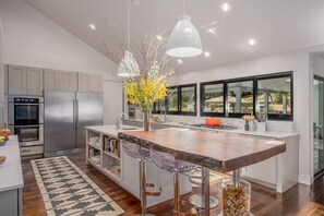 8 chambres, Internet