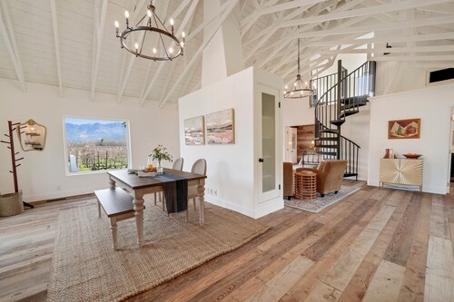 Villa in French Chateau Estate in Napa Valley