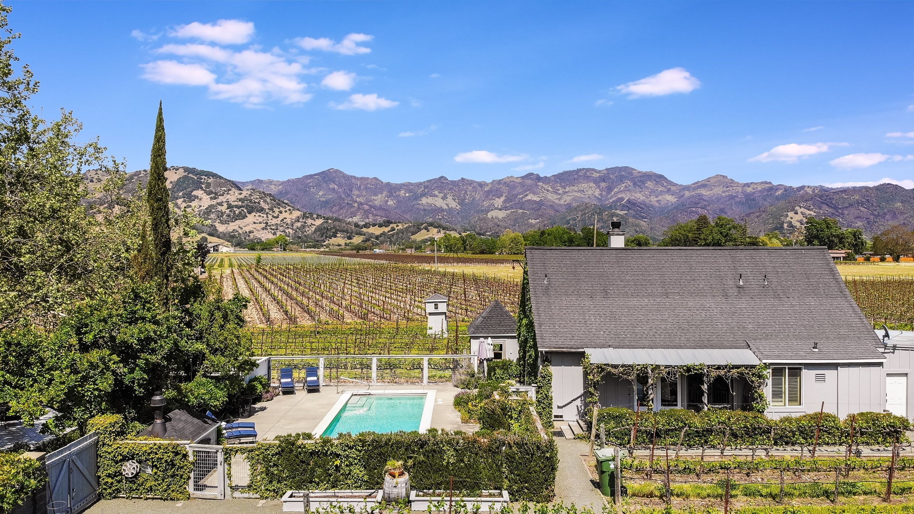 别墅 | 2 多间卧室、办公桌、高速上网