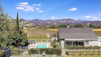 Villa | 2 bedrooms, desk, Internet