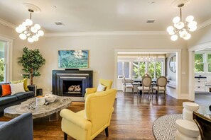 Casa | 4 dormitorios y Internet