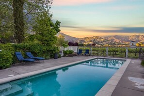 Villa | 5 bedrooms, Internet - French Provencal Chateau in the Heart of Napa (Calistoga)