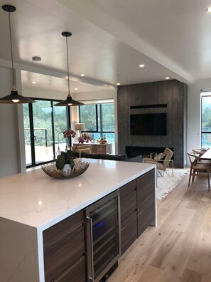 House | 2 bedrooms - Modular Luxury Casita w Pool (Calistoga)