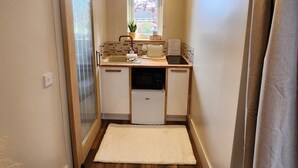 Private kitchen - Tranquil Teeside Retreat (Stockton-on-Tees)