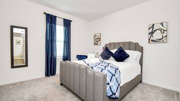 4 bedrooms, iron/ironing board, free WiFi, bed sheets