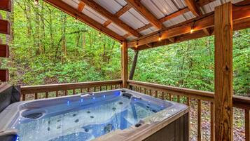 Bañera de hidromasaje exterior