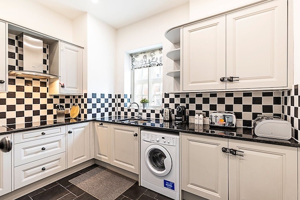 Apartment | Private kitchen