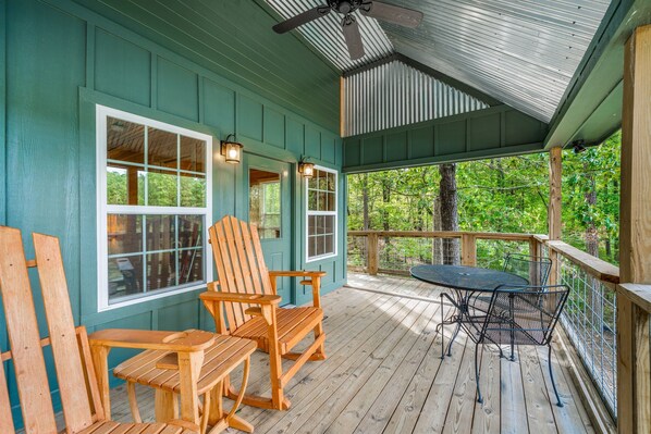 屋外ダイニングエリア