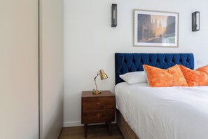 1 Schlafzimmer, Schreibtisch, Bügeleisen/Bügelbrett, kostenloses WLAN