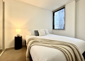 3 bedrooms, desk, iron/ironing board, travel cot