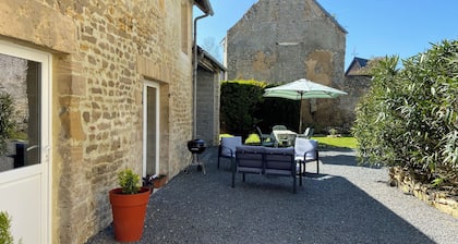 House 500 m from the beach in Aure sur mer