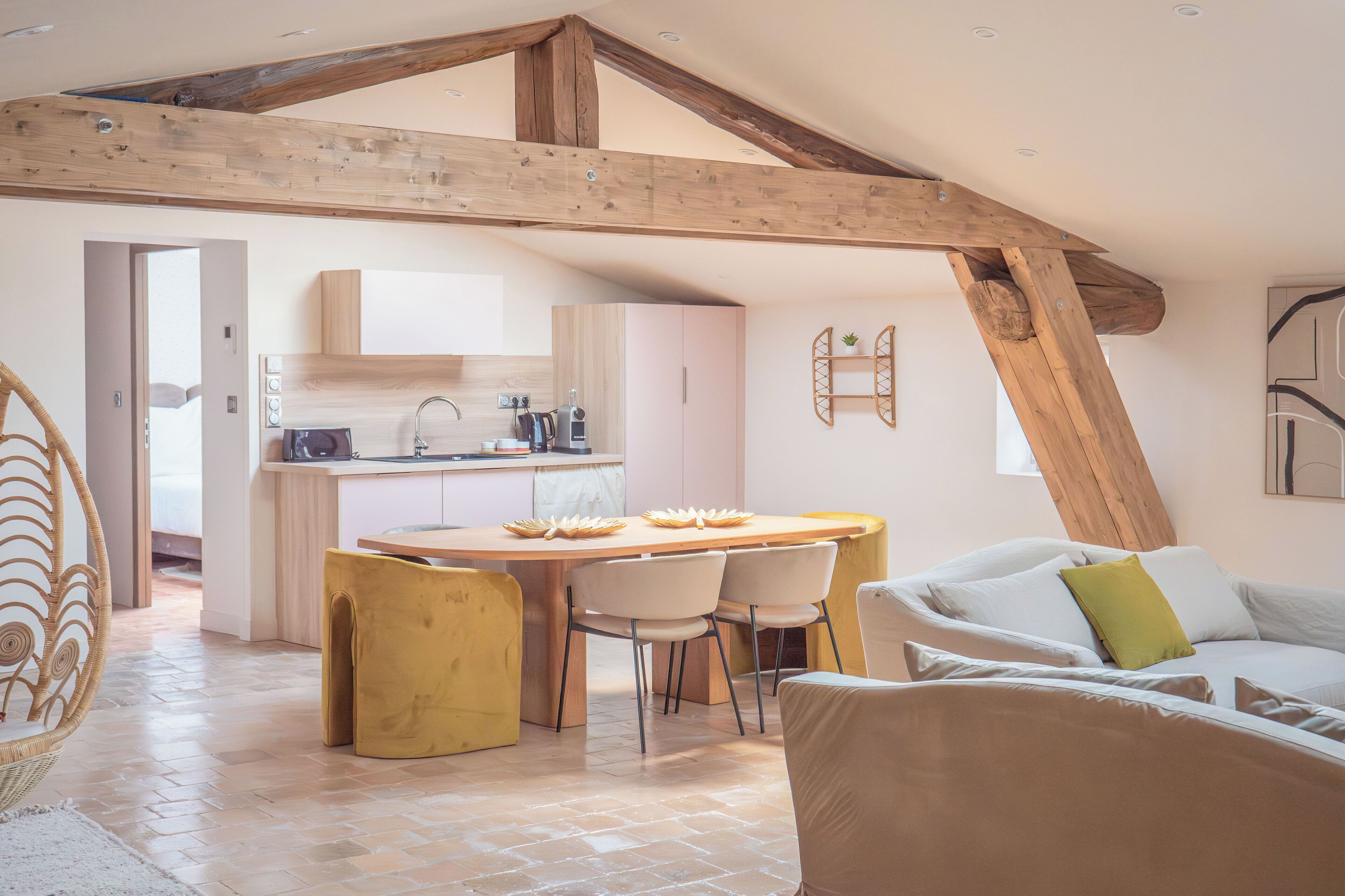 Deluxe Apartment, Park View | Living area