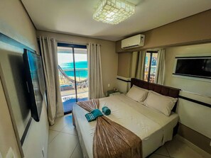 2 bedrooms, iron/ironing board, internet