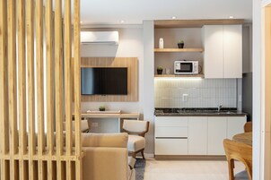 Apartment | Dining room