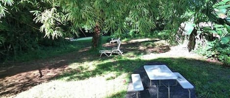 屋外ダイニングエリア