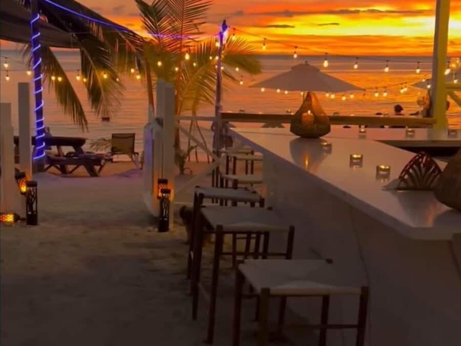 Beach bar