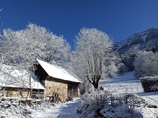 Exterior - La chartreuse authentique (Saint-Pierre-d'Entremont)