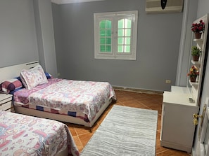 2 bedrooms, iron/ironing board, WiFi, bed sheets - Beit Baitk 1 (6th of October City)