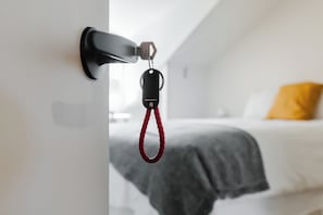 Literie hypoallergénique, Wi-Fi gratuit, draps fournis