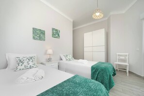 3 habitaciones, tabla de planchar con plancha y wifi gratis 