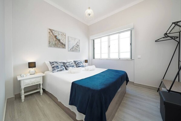 3 habitaciones, tabla de planchar con plancha y wifi gratis 