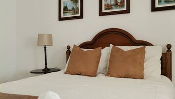 1 bedroom, iron/ironing board, travel crib, WiFi