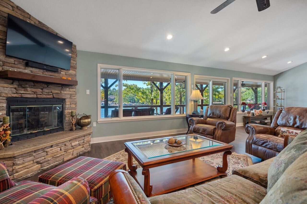 Smart-TV, peis, videospill og bordtennis