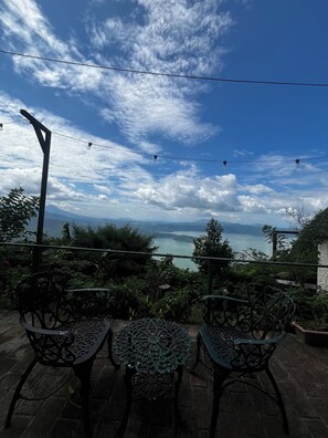 Exterior - Bistro La Petite (San Francisco Chinameca)