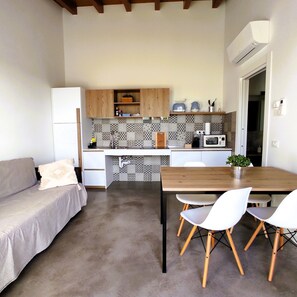 Interior - La Crosona 1 Accessible Apartment in the Countryside (Lazise)