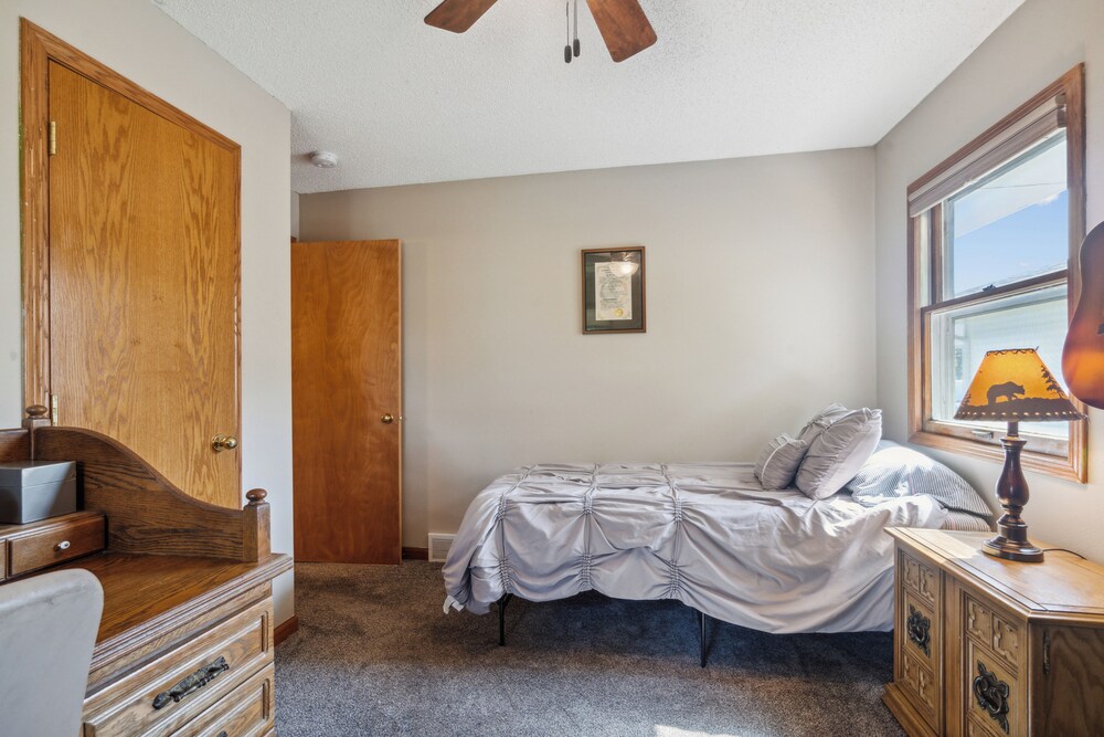 Charming 4bedroom house with High Speed WiFi in Marion Marion Vrbo