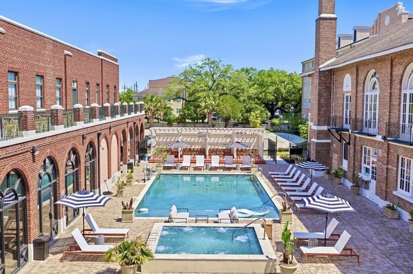 Pool - Relaxing 2BR Retreat in Downtown New Orleans (New Orleans)