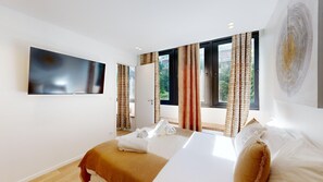 1 Schlafzimmer, Schreibtisch, Internetzugang, Bettwäsche
