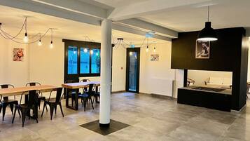 Se ofrece un desayuno continental (10.50 EUR por persona)