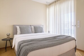 Deluxe Apartment | Premium bedding, in-room safe, laptop workspace, blackout drapes - The Samirah Luxury Residences (Elliniko-Argyroupoli)