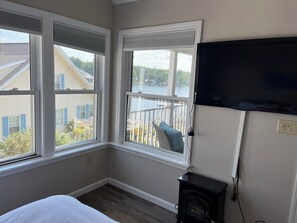 3 soverom, strykejern/-brett, wi-fi og sengetøy