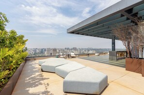 Terrace/patio - JFL prédio completo com café da manha (São Paulo)