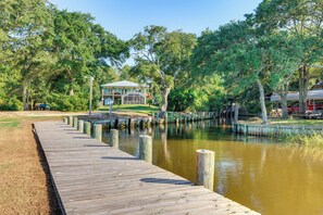 Property grounds - Waterfront Gulf Coast Home w/ Outdoor Oasis! (Gautier)