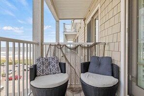Property grounds - Grand Victorian ocean view, Unit 409 (Old Orchard Beach)