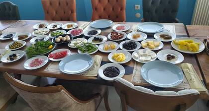 Parasut Village Hotel