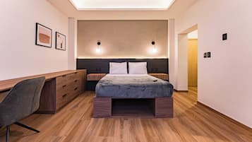 Habitación exclusiva | Decoración individual, mobiliario individual, sistema de insonorización