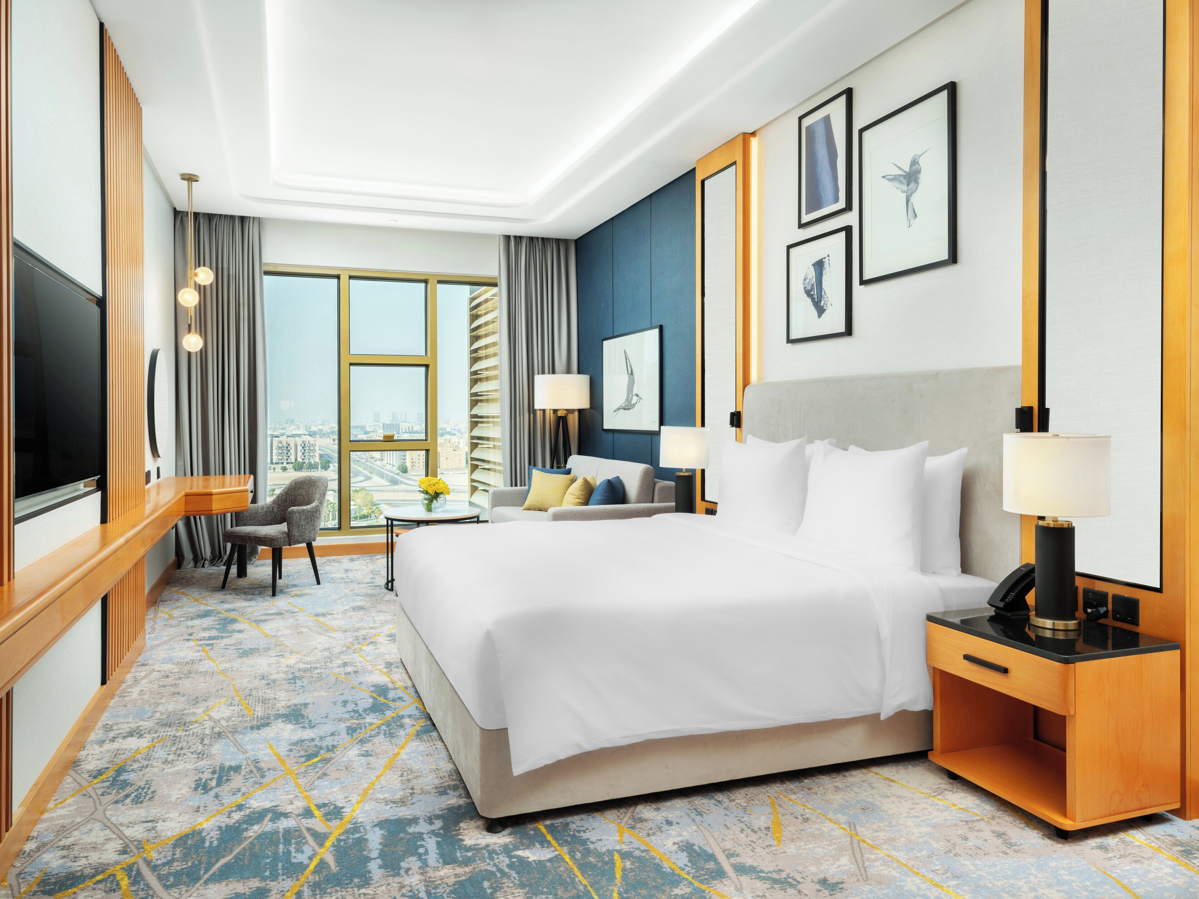 Artículos del minibar gratis y caja de seguridad en la habitación 