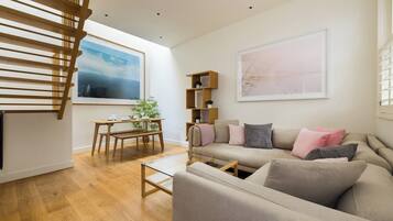 House | Living area | TV