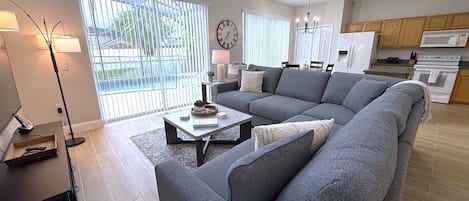 Maison, Plusieurs lits, accÚs à la piscine, vue sur la piscine | Aire de séjour