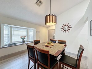 House, Multiple Beds, Pool Access, Pool View | Dining - South Facing Golf Course Villa, Updates Throughout! (Haines City)