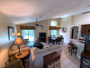 House, Multiple Beds, Pool Access, Pool View | Living area