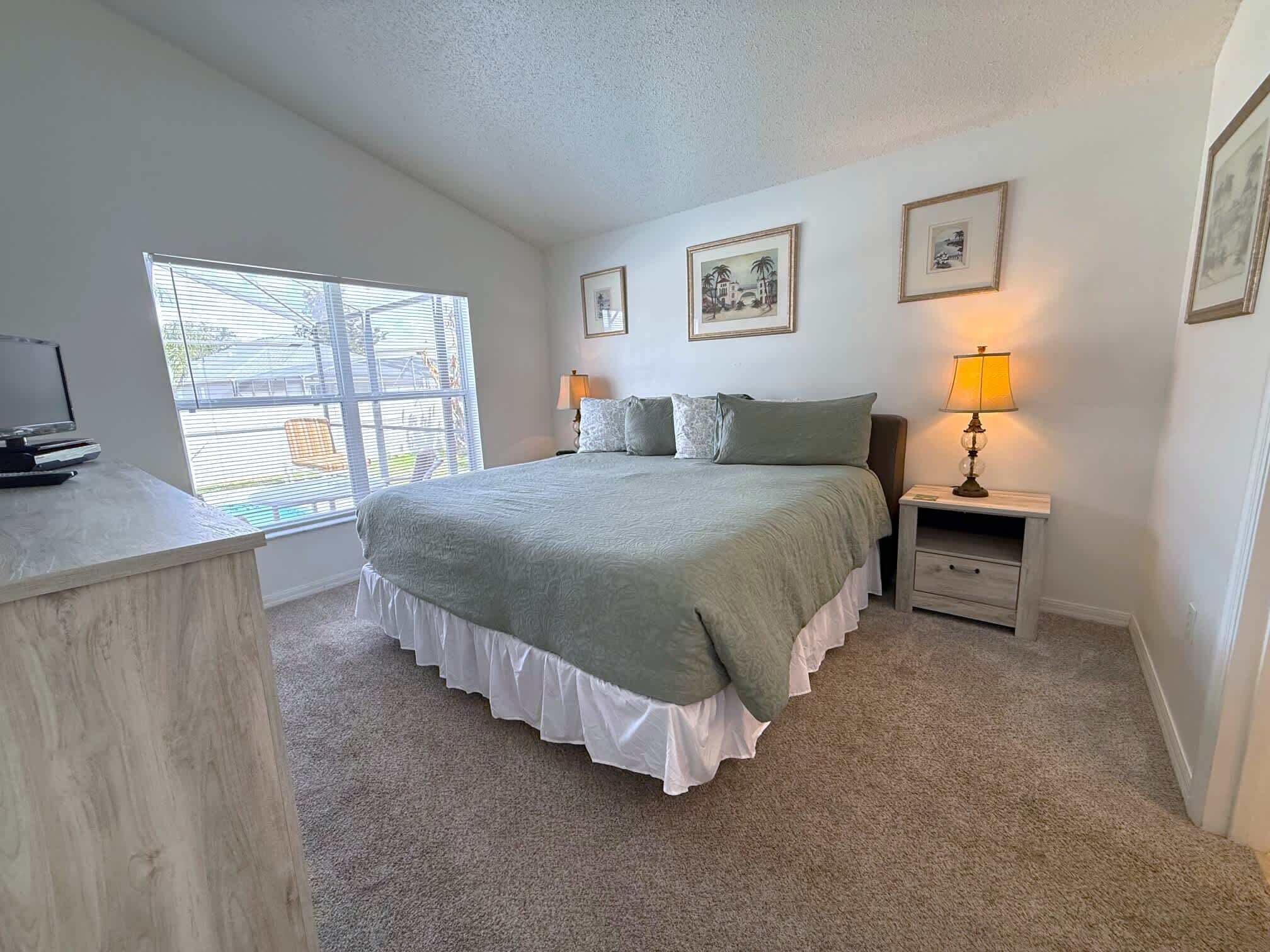 Villa, varias camas, acceso a la piscina, vistas a la piscina | 3 dormitorios, decoración individual, mobiliario individual