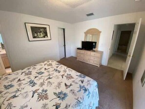 House, Multiple Beds, Pool Access, Pool View | 4 bedrooms, individually decorated, individually furnished, bed sheets - Southern Dunes, Pool Villa (Haines City)